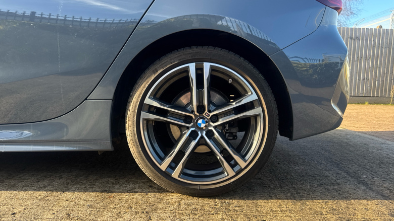 BMW 1 Series 118i [136] M Sport 5dr [Live Cockpit Professional] Petrol Hatchback